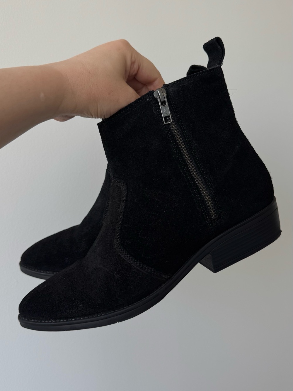 Real leather Black Glamazons Boots, size 10, eu 40